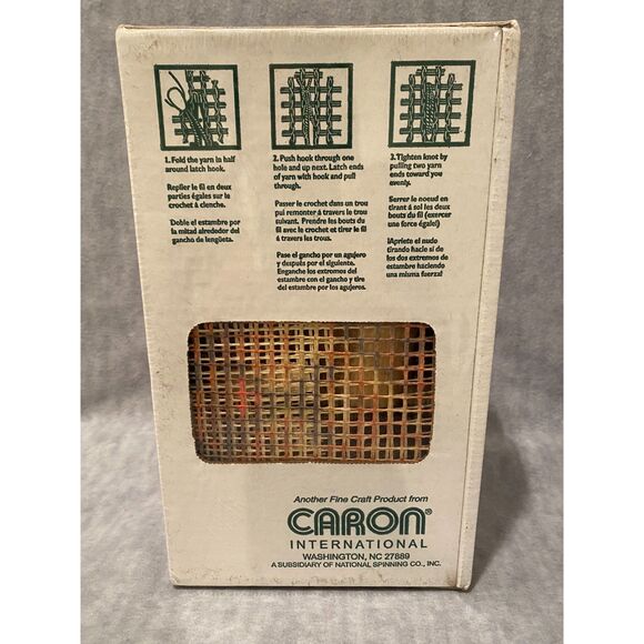 Latch Hook Kit Chocolate #4696 Dog Lab New 12" x 12" CARON WonderArt - Picture 3 of 9